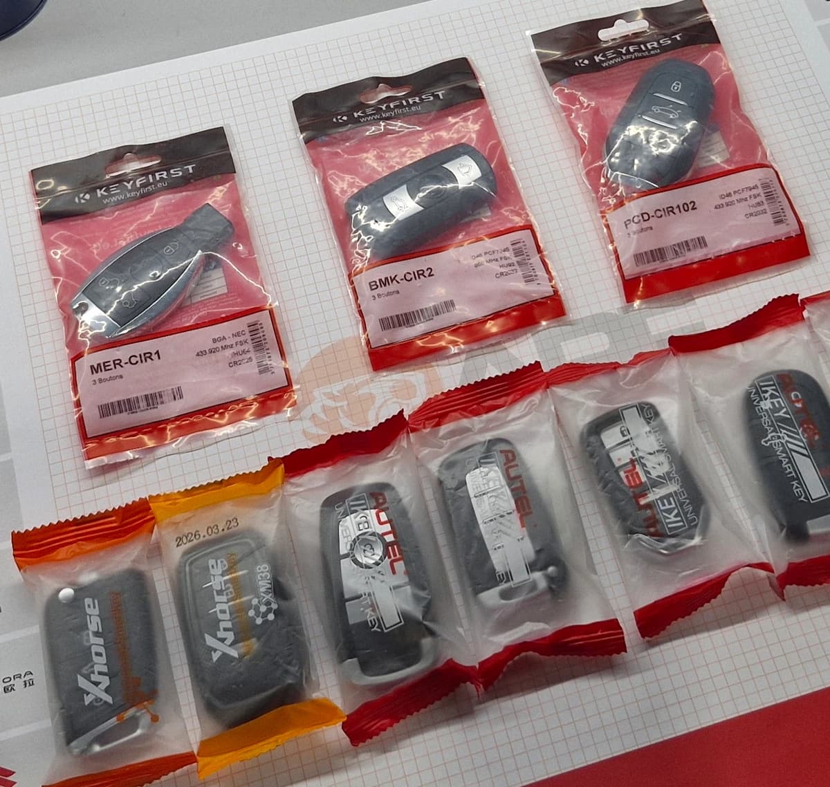 Voorraad sleutelbehuizingen, transponders en key fobs